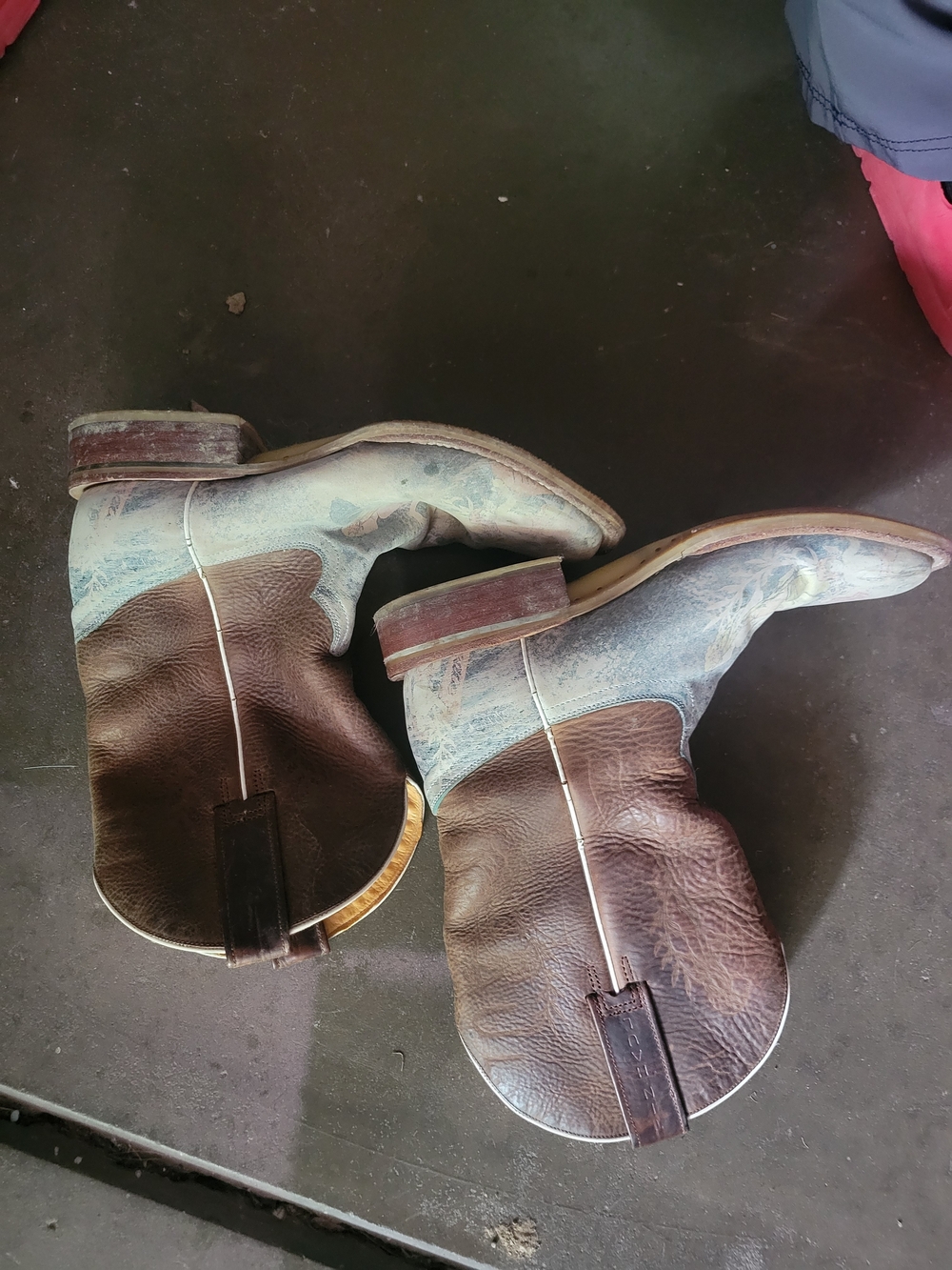Tin Haul Brown Leather Cowboy Boots - Picture 2 of 2